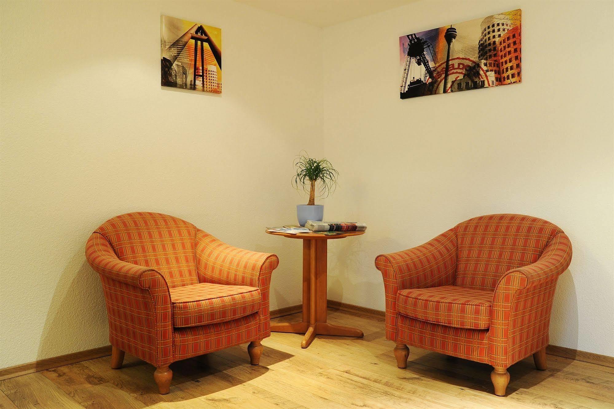 Hotel Waldesruh Düsseldorf Extérieur photo