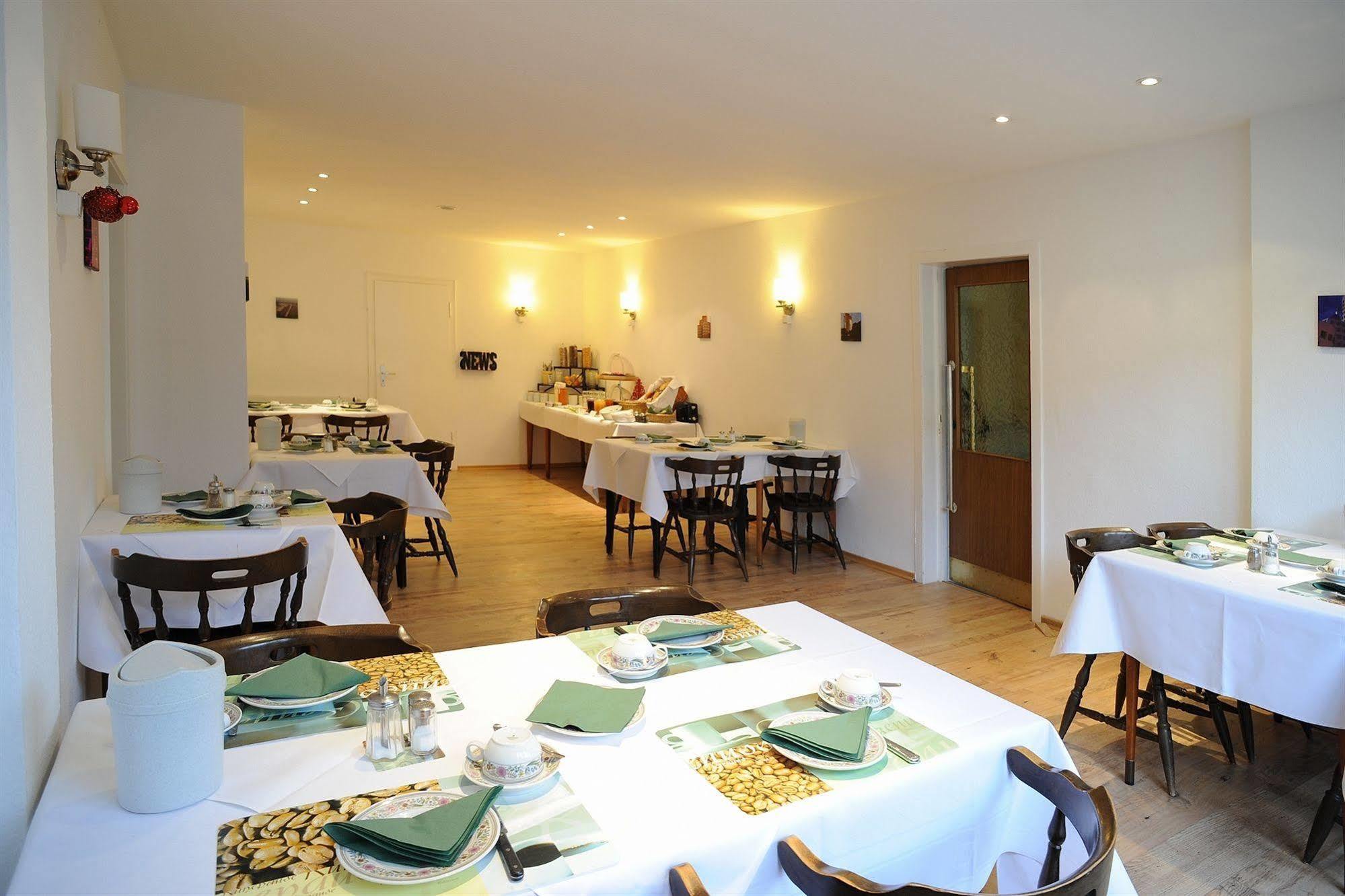 Hotel Waldesruh Düsseldorf Extérieur photo