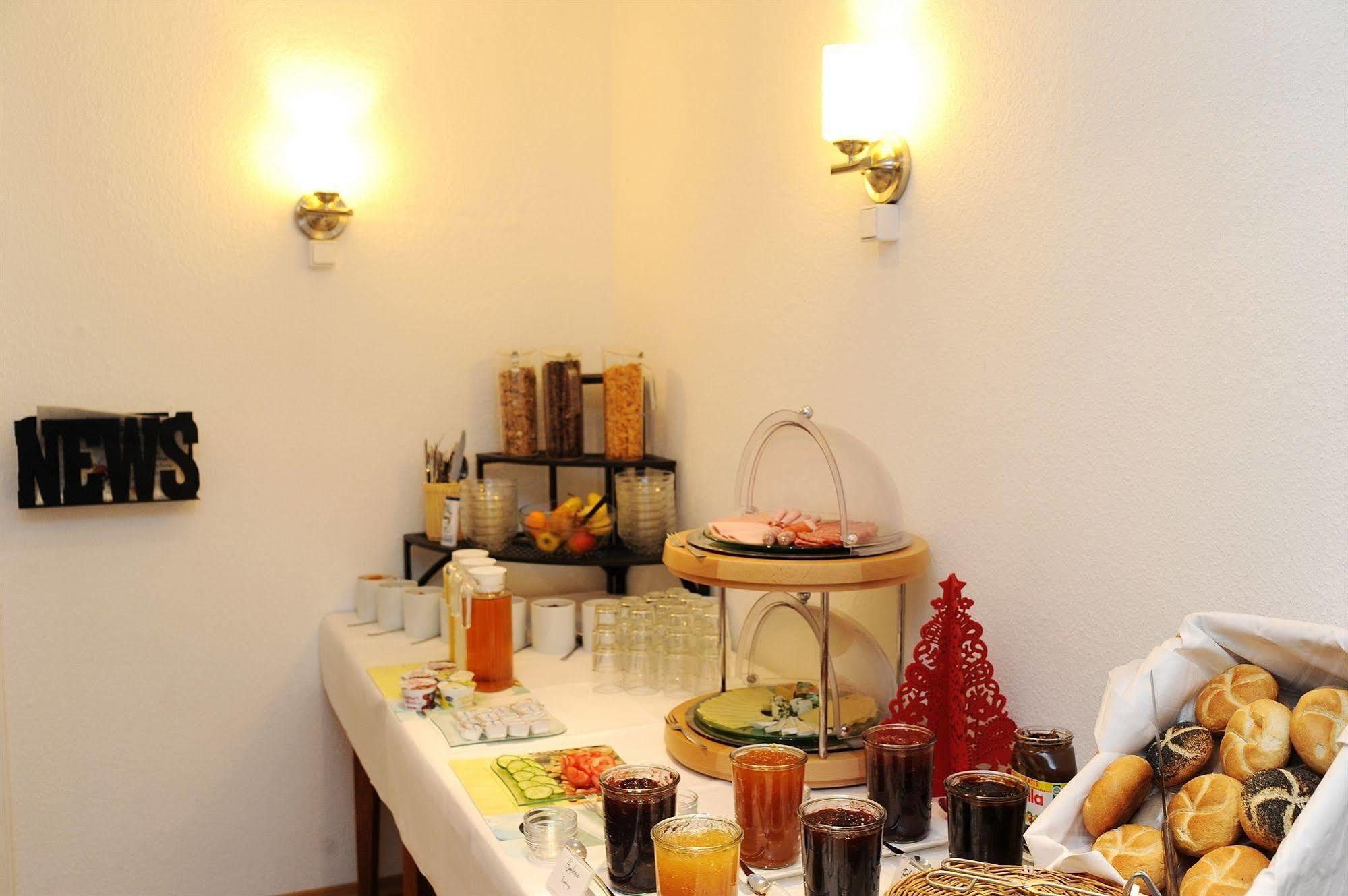 Hotel Waldesruh Düsseldorf Extérieur photo